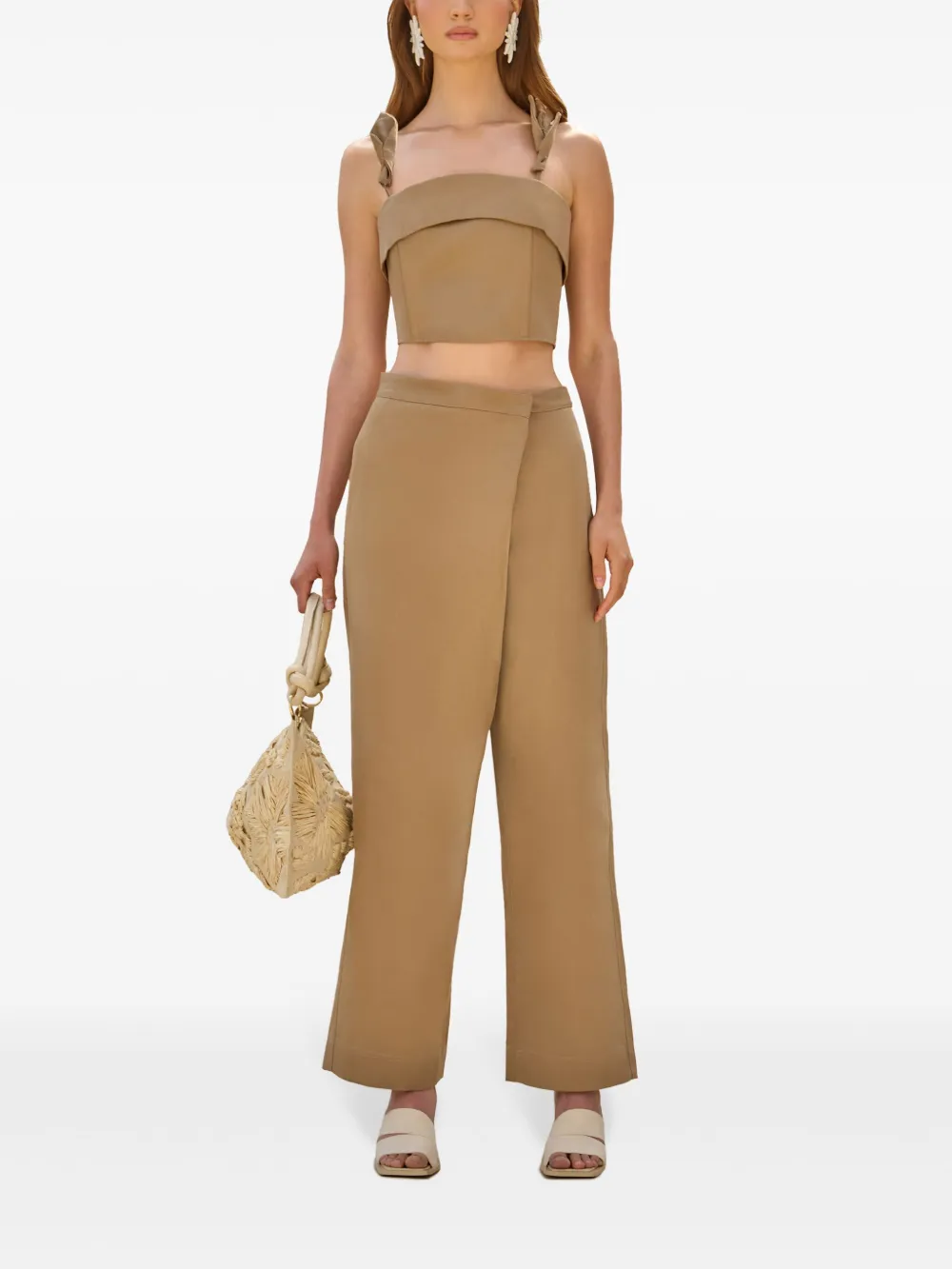 Брюки Jonas Cult Gaia, нейтральный
Брюки Jonas Cult Gaia, нейтральный