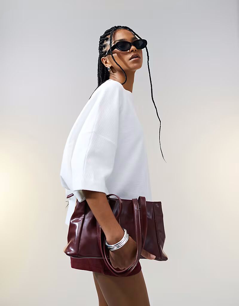 Футболка свободного кроя с короткими рукавами ASOS DESIGN кремового цвета
Футболка свободного кроя с короткими рукавами ASOS DESIGN кремового цвета