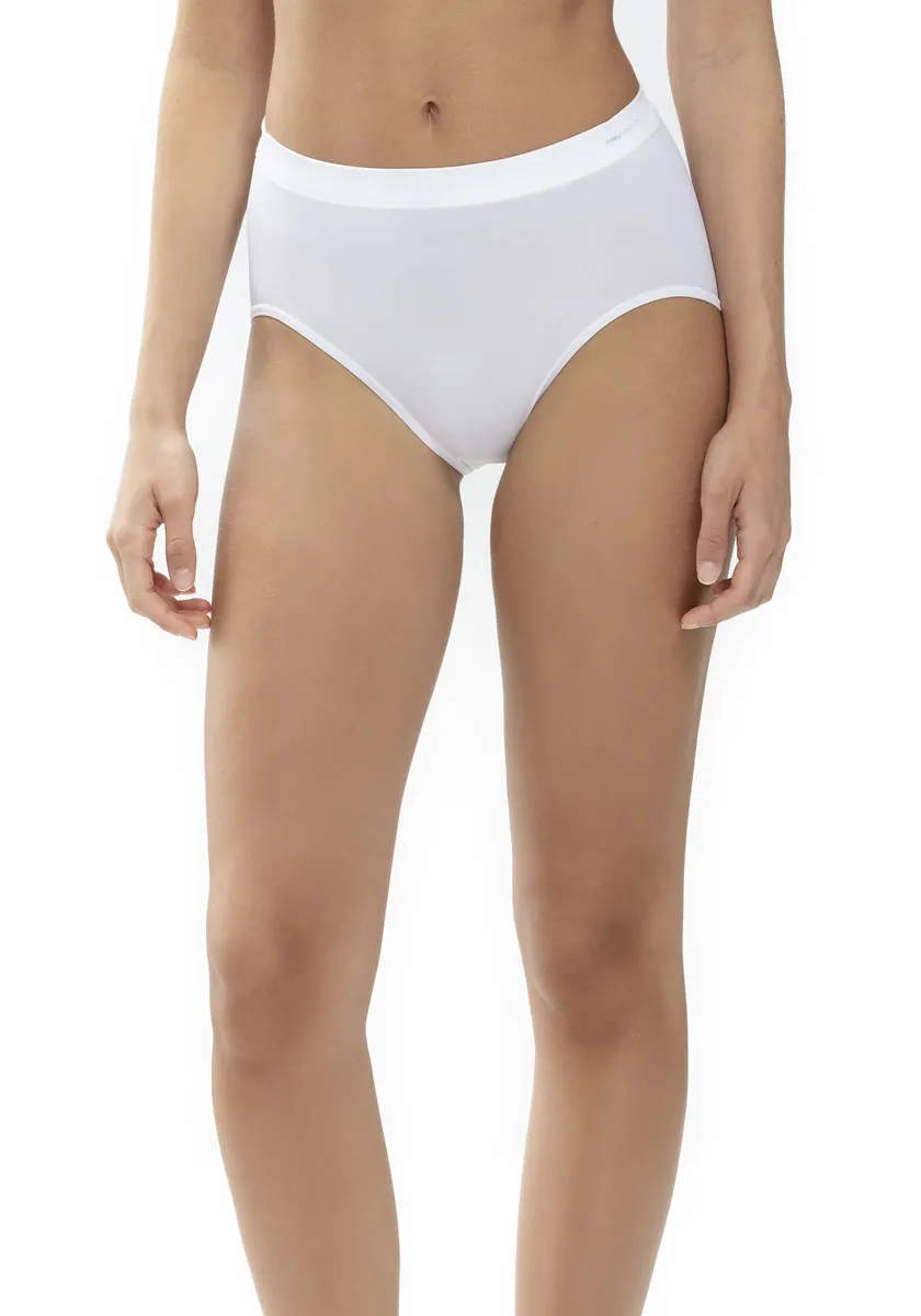 Трусы Mey на талии "EMOTION", без громоздких боковых швов, белый
Трусы Mey на талии "EMOTION", без громоздких боковых швов, белый