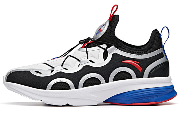 Кроссовки мужские с низким верхом
Кроссовки мужские с низким верхом