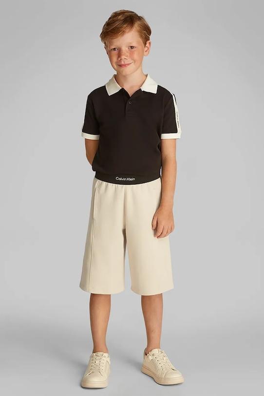 Детские шорты Calvin Klein Jeans, бежевый
Детские шорты Calvin Klein Jeans, бежевый