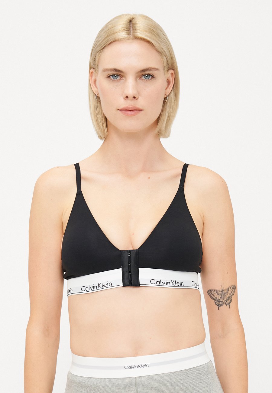 Бюстгальтер Calvin Klein Underwear LIGHTLY LINED ICON, Black
Бюстгальтер Calvin Klein Underwear LIGHTLY LINED ICON, Black