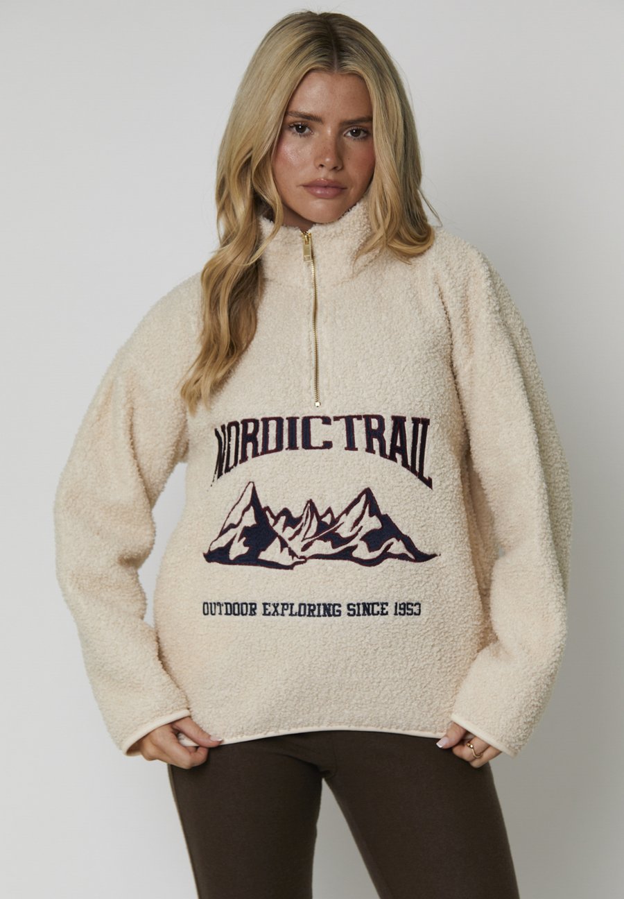Джемпер South Beach NORDIC TRAIL HALF ZIP BORG, Cream/White
Джемпер South Beach NORDIC TRAIL HALF ZIP BORG, Cream/White