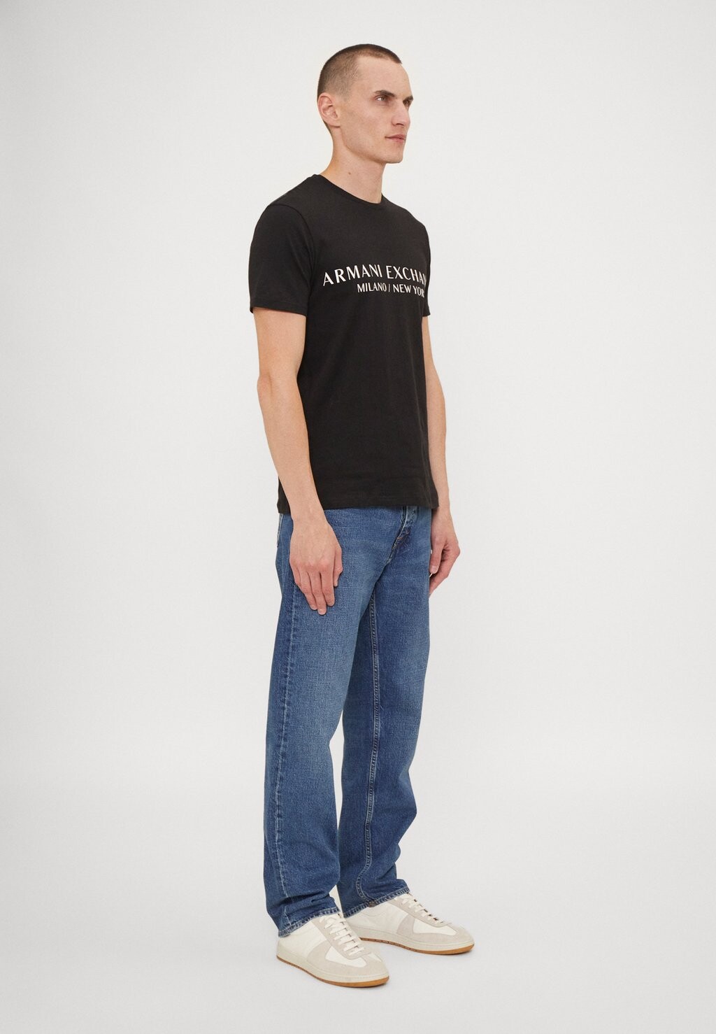 Футболка с принтом Armani Exchange, черная
Футболка с принтом Armani Exchange, черная