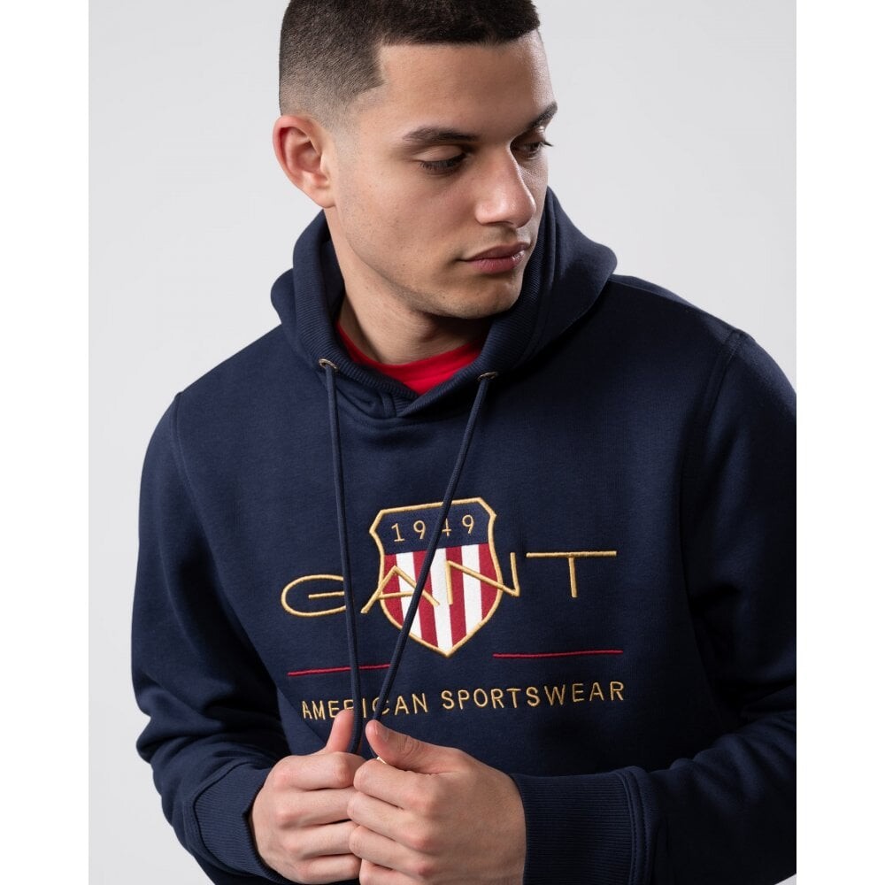 Толстовка с капюшоном для мужчин в синем цвете Gant, синий 
Толстовка с капюшоном для мужчин в синем цвете Gant, синий