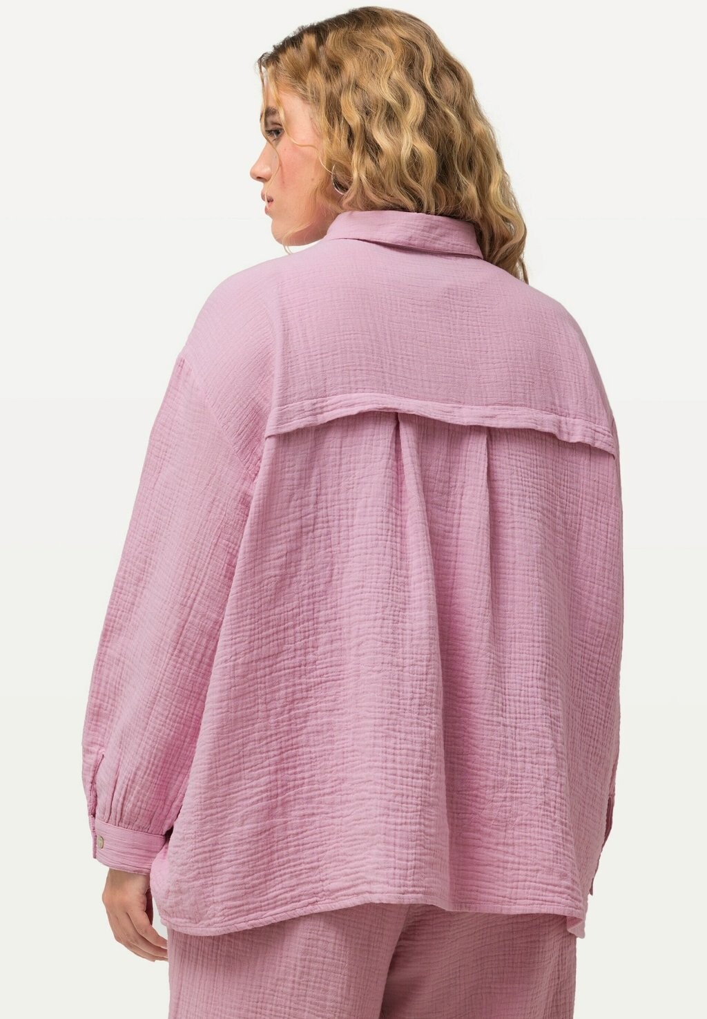 Рубашка-блузка COLLARED MUSLIN Ulla Popken, фиолетовый
Рубашка-блузка COLLARED MUSLIN Ulla Popken, фиолетовый