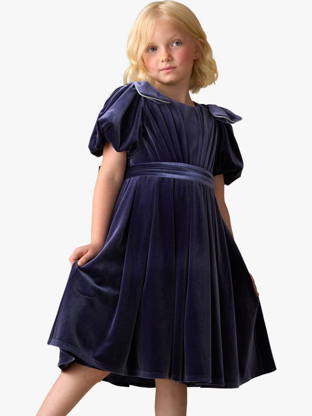 Детское платье с пышными рукавами и бантом на плече из вельвета Angel & Rocket
Детское платье с пышными рукавами и бантом на плече из вельвета Angel & Rocket