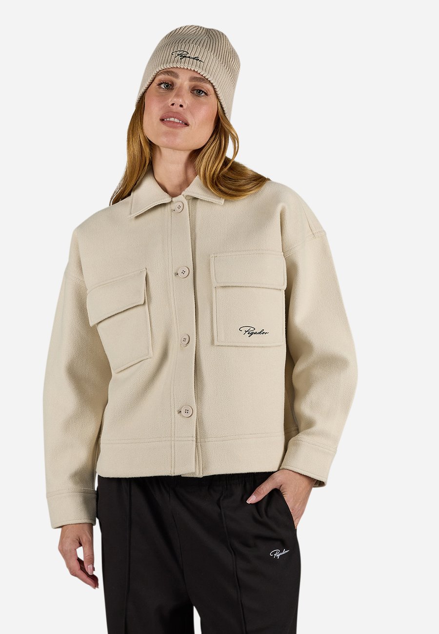 Блуза Pegador LILLE OVERSIZED OVERSHIRT, Stone/Beige
Блуза Pegador LILLE OVERSIZED OVERSHIRT, Stone/Beige