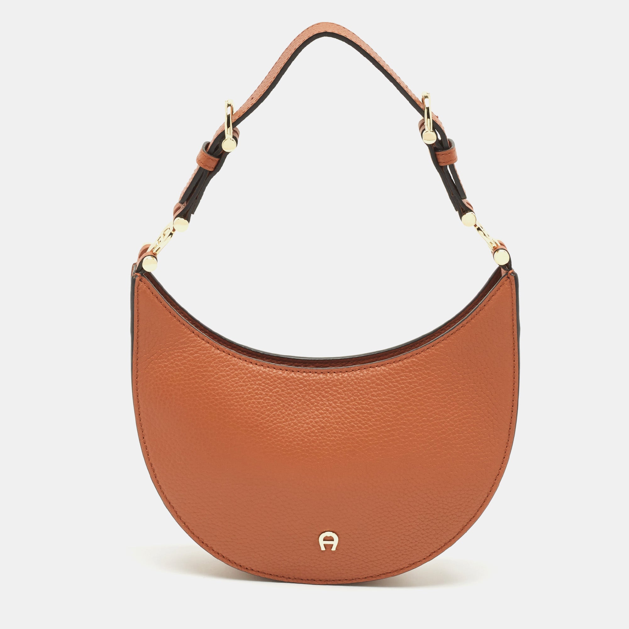 Кожаная сумка-хобо Aigner Brown Leather Delia
Кожаная сумка-хобо Aigner Brown Leather Delia