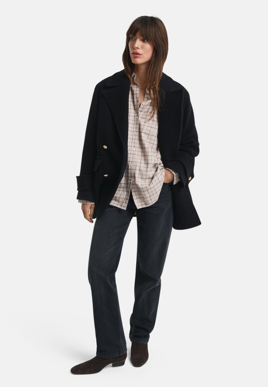 Блуза GANT BRUSHED SHIRT, Plum Wine/Bordeaux
Блуза GANT BRUSHED SHIRT, Plum Wine/Bordeaux