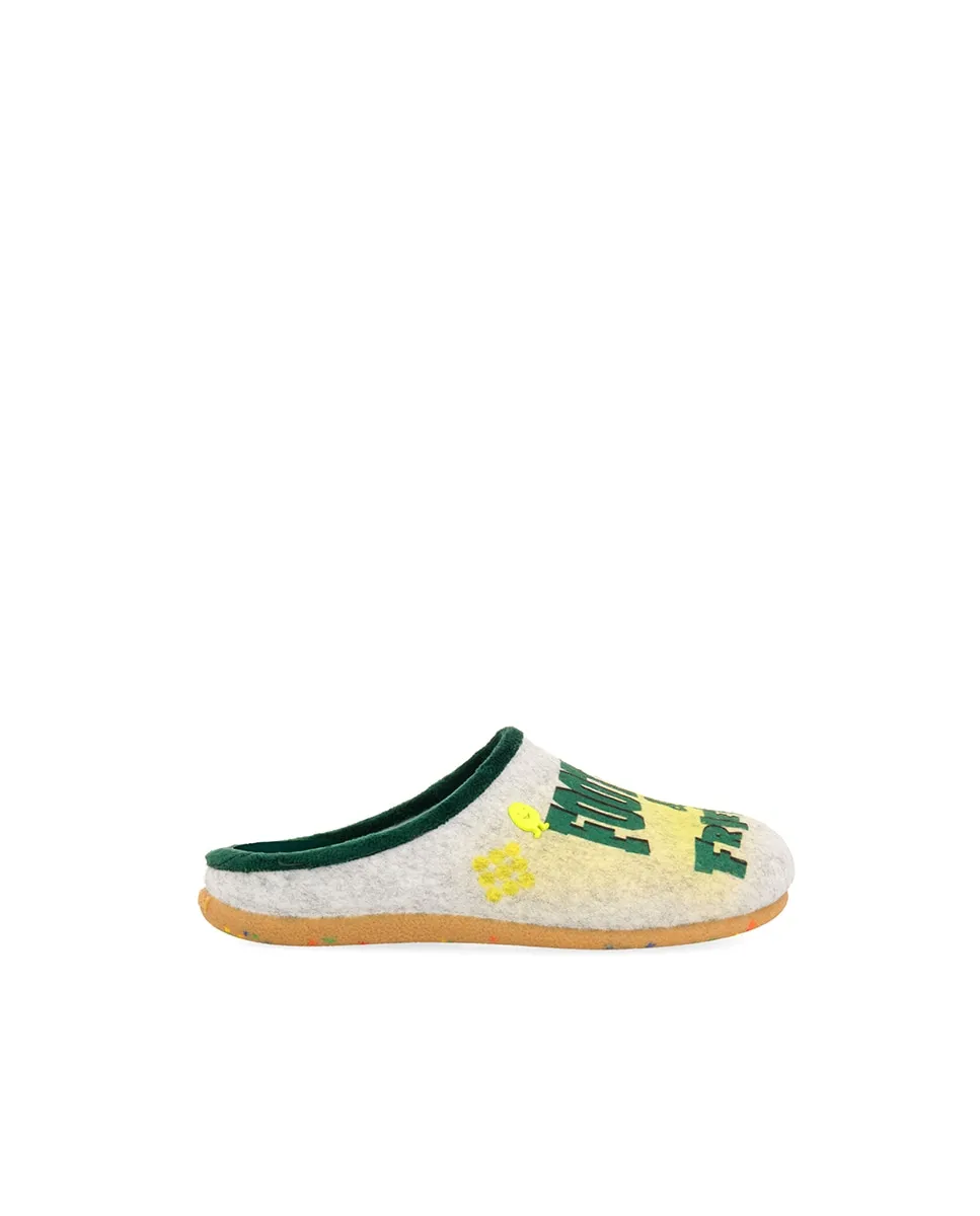 Домашние открытые тапочки для мальчика, типа бабуши с рисунком в стиле футбола Hot Potatoes, серый
Домашние открытые тапочки для мальчика, типа бабуши с рисунком в стиле футбола Hot Potatoes, серый