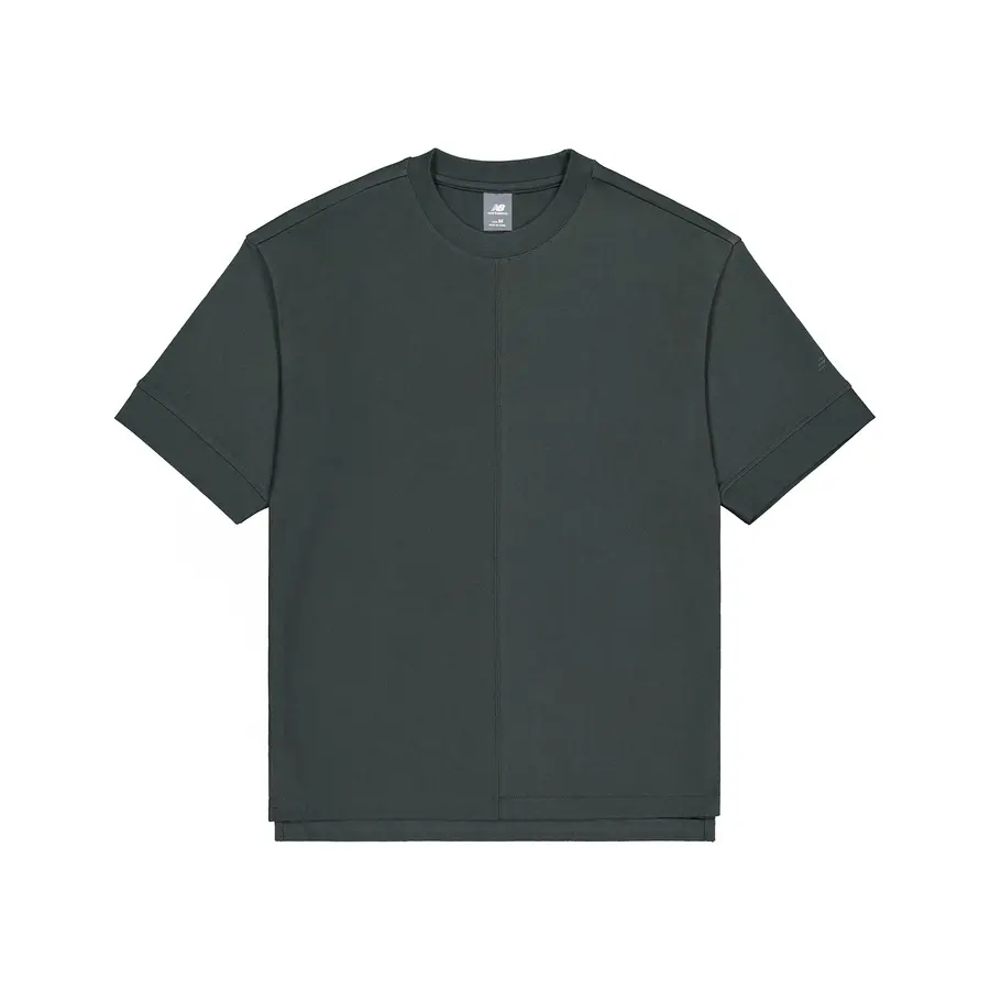 Футболка унисекс темно-серая New Balance, темно-серый
Футболка унисекс темно-серая New Balance, темно-серый