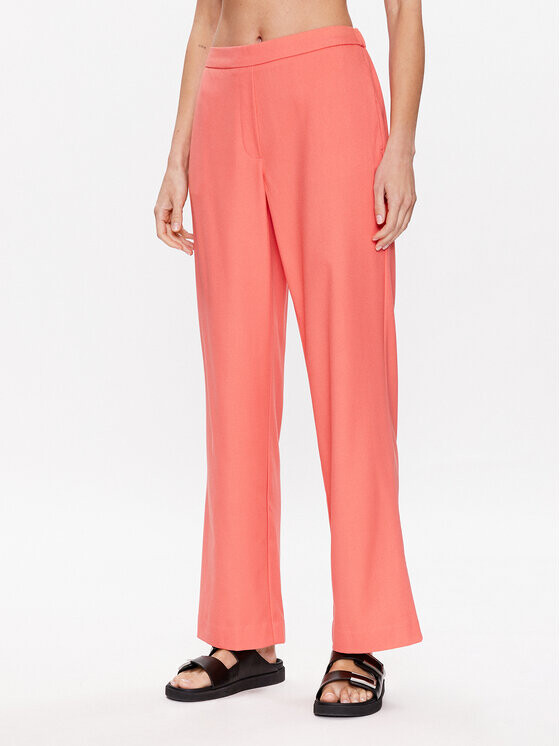 Тканевые брюки стандартного кроя Moss Copenhagen, розовый
Тканевые брюки стандартного кроя Moss Copenhagen, розовый