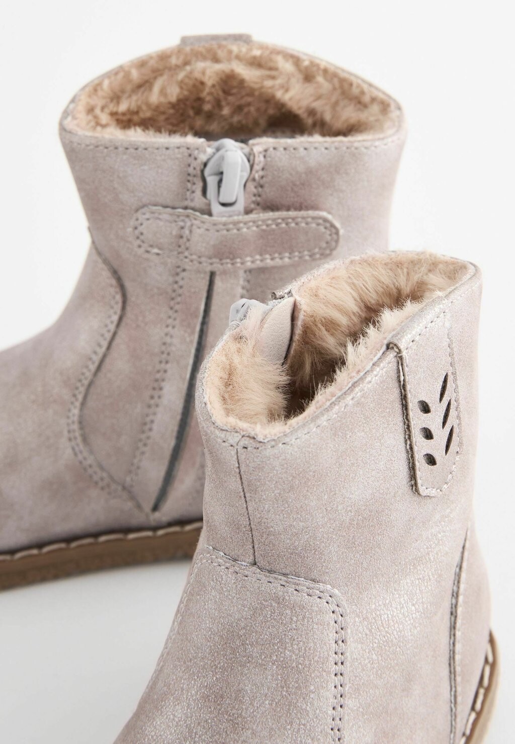 Первая обувь для ходьбы SHIMMER Next, бежевый
Первая обувь для ходьбы SHIMMER Next, бежевый