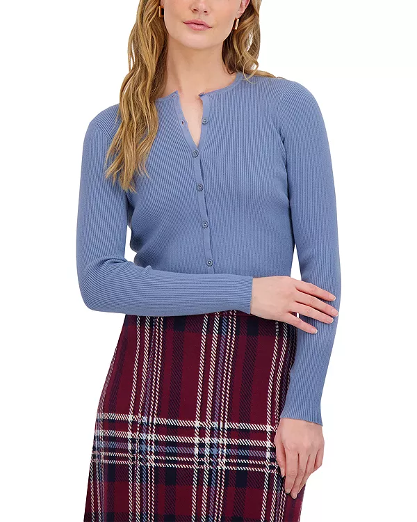 Вязаный укороченный кардиган с круглым вырезом Point, синий
Вязаный укороченный кардиган с круглым вырезом Point, синий