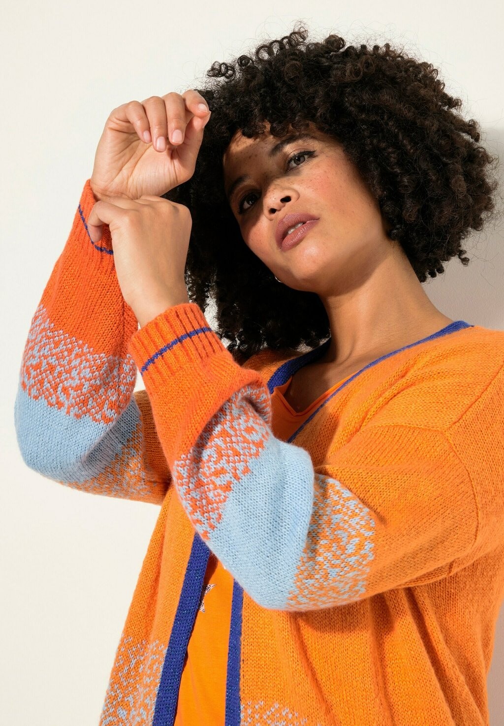 Кардиган OFFENE FORM BLOCK Angel of Style, оранжевый
Кардиган OFFENE FORM BLOCK Angel of Style, оранжевый