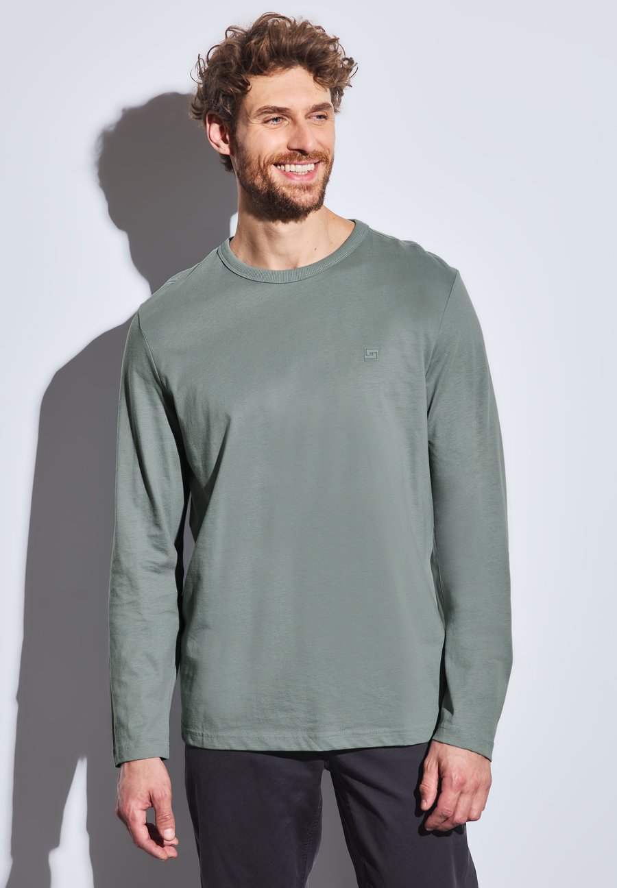 Топ Street One MEN Long sleeved top, Grün/Neon Green
Топ Street One MEN Long sleeved top, Grün/Neon Green