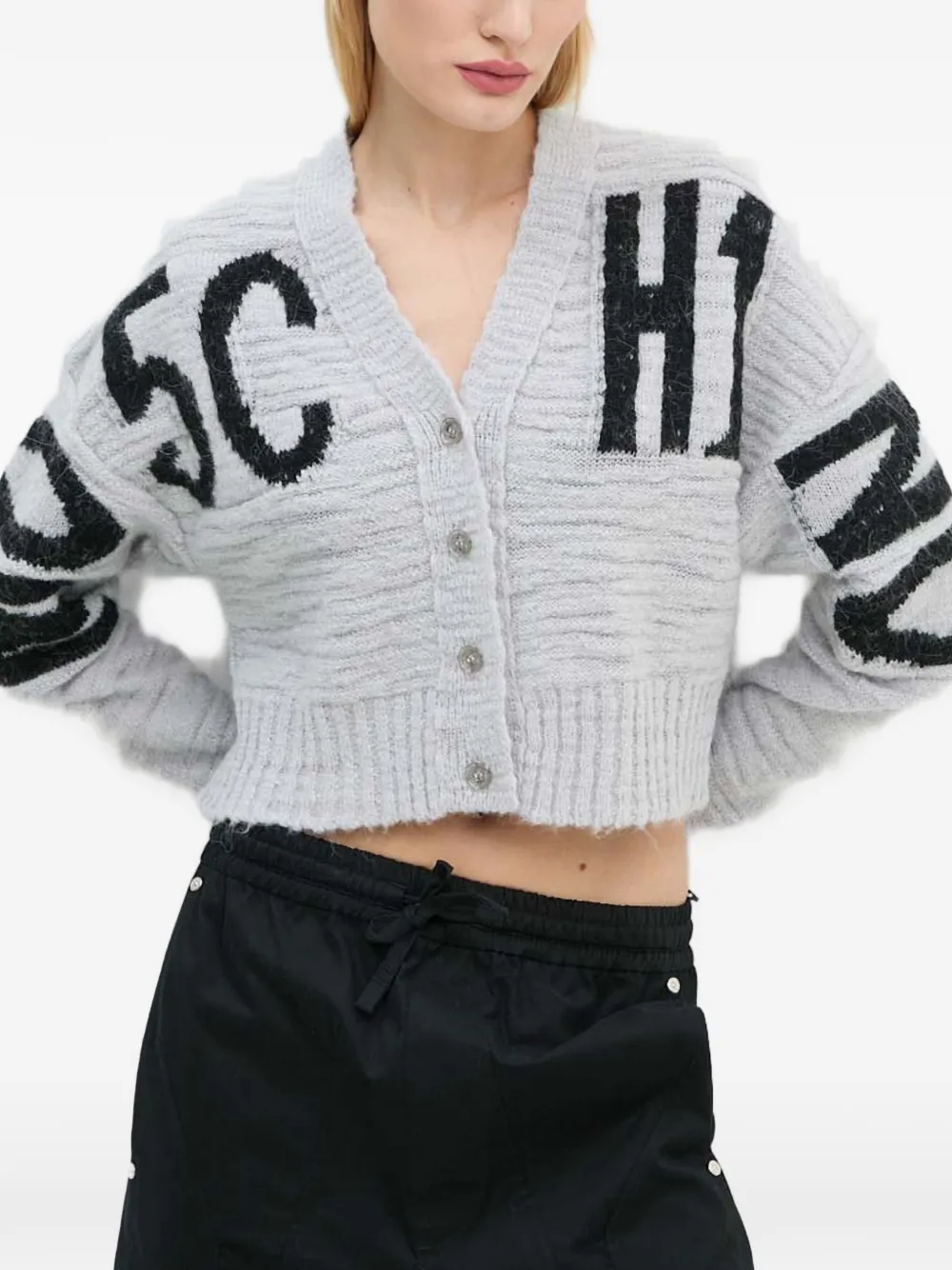 Укороченный кардиган с логотипом Moschino Jeans, серый
Укороченный кардиган с логотипом Moschino Jeans, серый