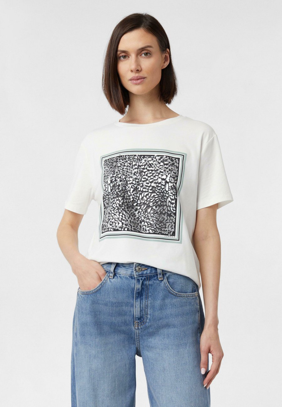 Футболка comma Print T-shirt, Weiß/White, Белый, Футболка comma Print T-shirt, Weiß/White
Футболка comma Print T-shirt, Weiß/White, Белый, Футболка comma Print T-shirt, Weiß/White