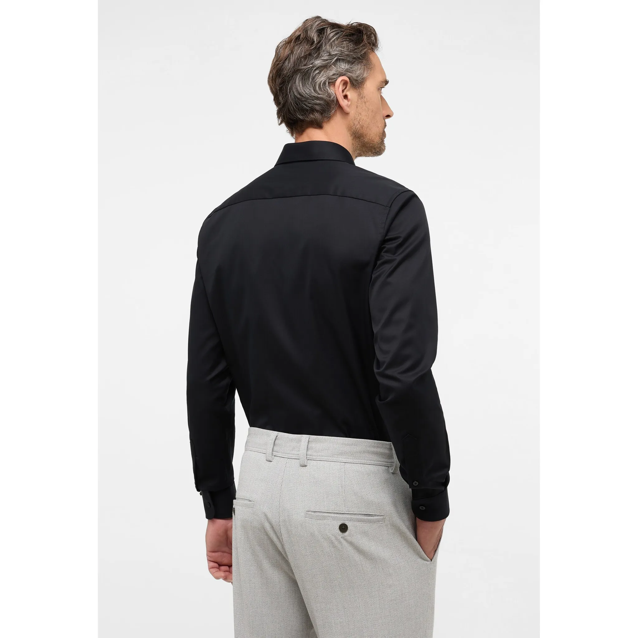 Рубашка Eterna с длинными рукавами "SLIM FIT", черный
Рубашка Eterna с длинными рукавами "SLIM FIT", черный