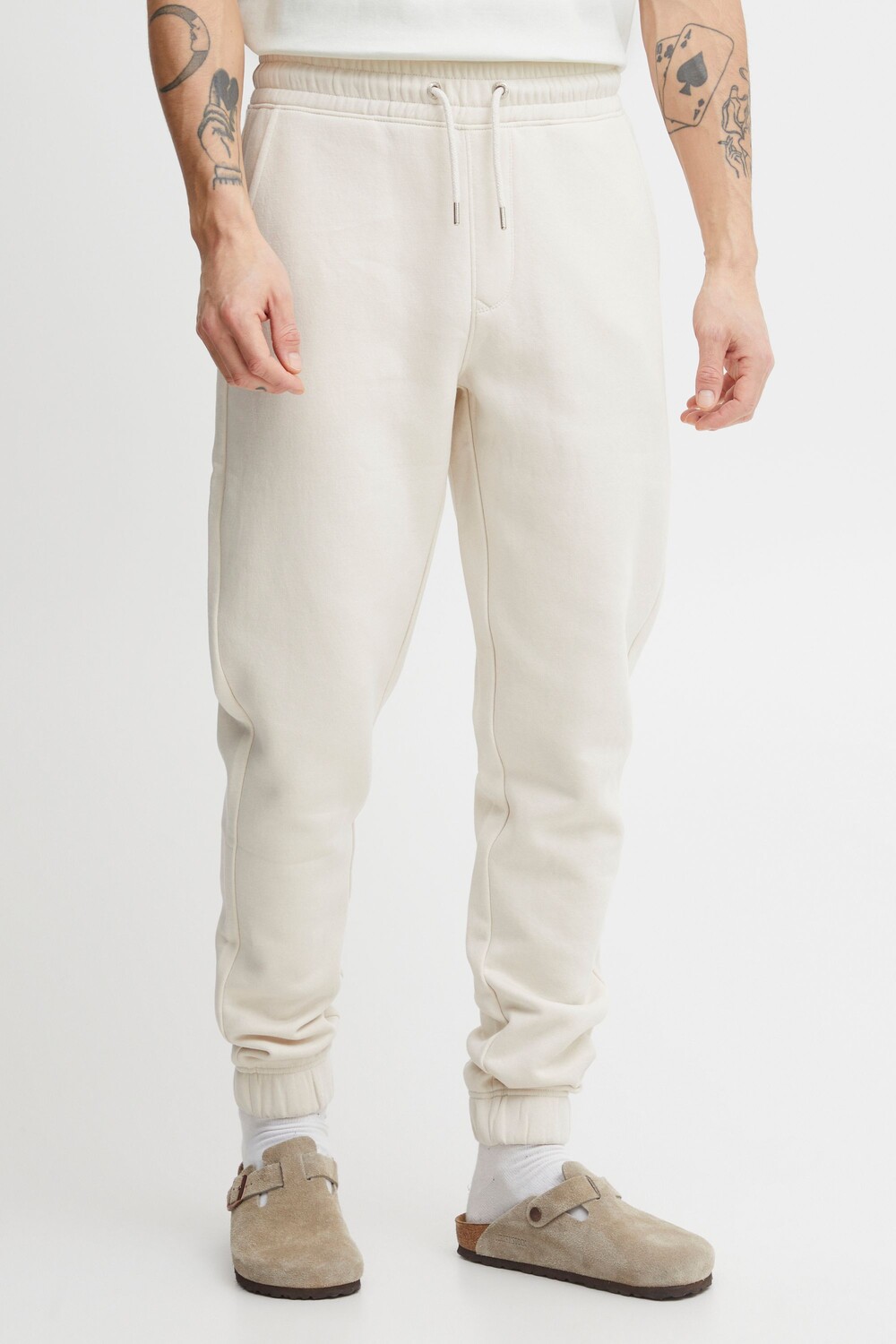 Тканевые брюки 11 Project Jogger Pants PRAndrin Sweat Jogger 21300990 ME, натуральный
Тканевые брюки 11 Project Jogger Pants PRAndrin Sweat Jogger 21300990 ME, натуральный