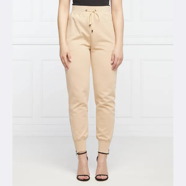 Спортивные брюки стандартного кроя Iceberg, бежевый
Спортивные брюки стандартного кроя Iceberg, бежевый