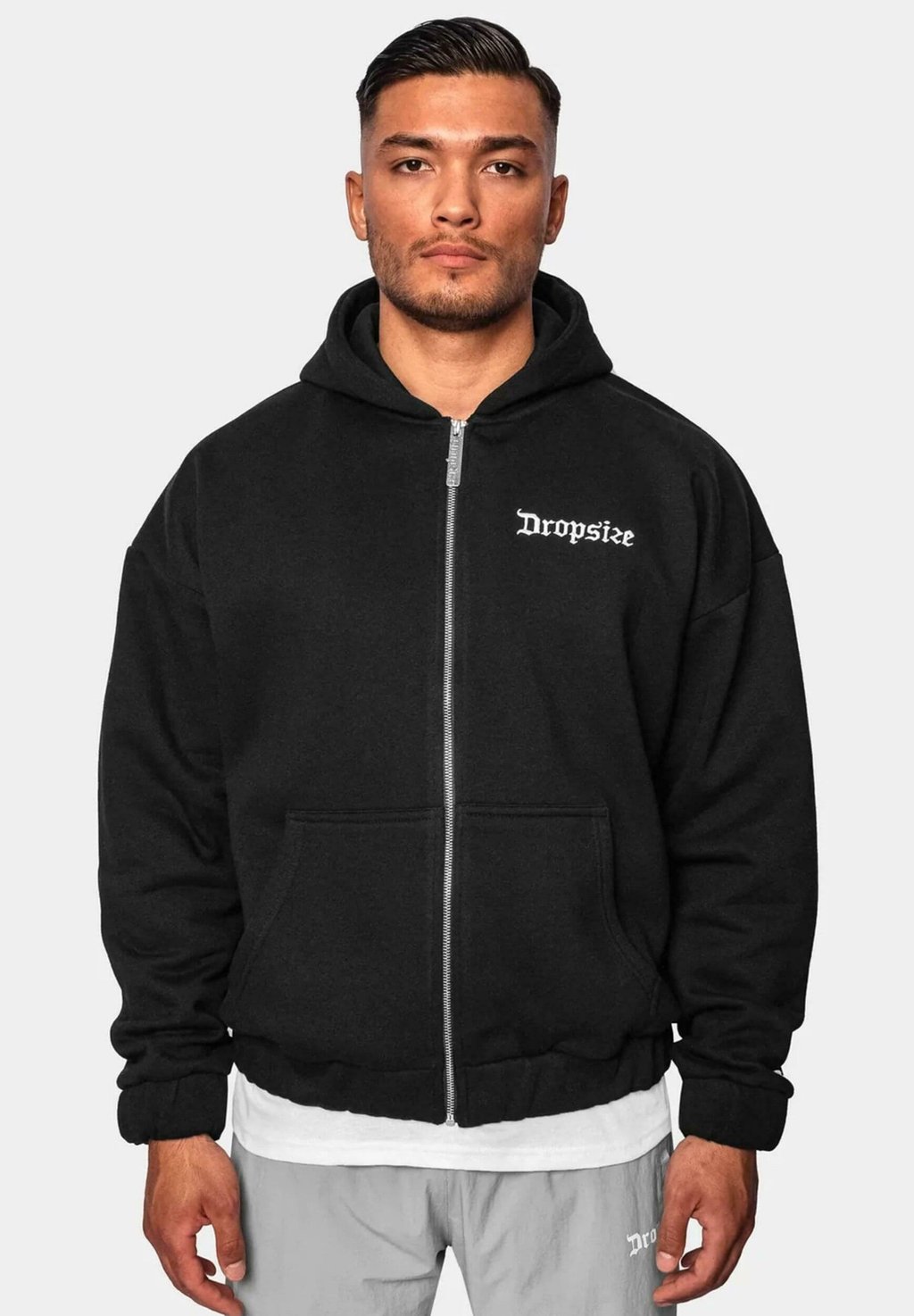 Толстовка на молнии SUPER HEAVY BLANK Dropsize, черный
Толстовка на молнии SUPER HEAVY BLANK Dropsize, черный