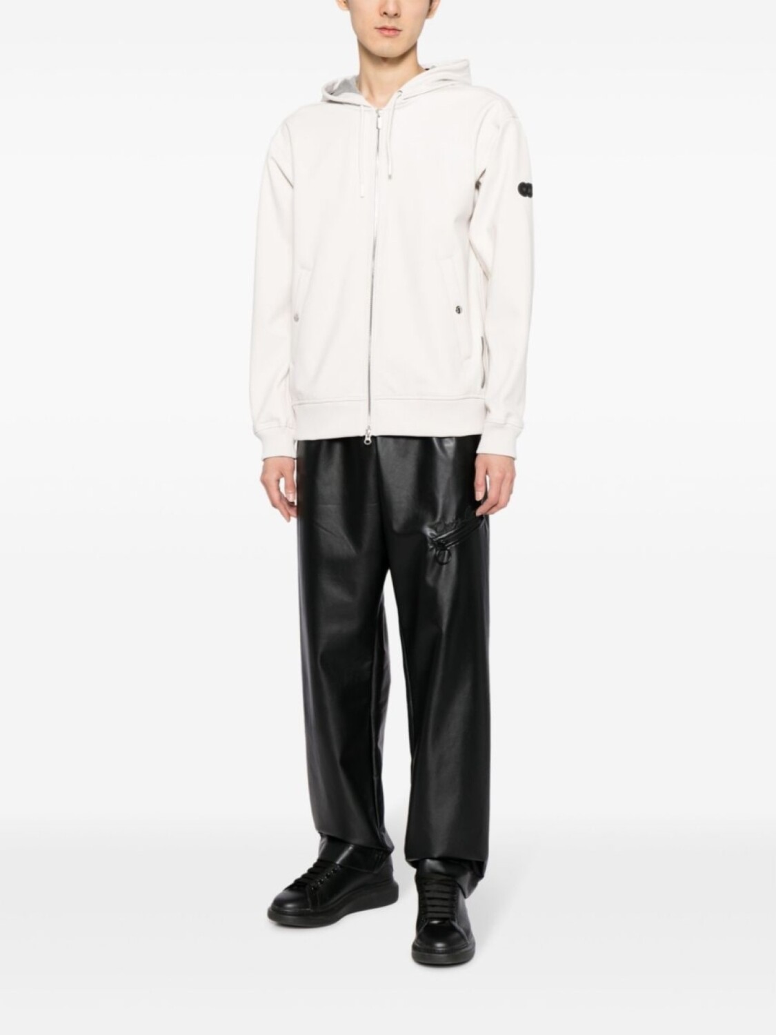 Худи на молнии с нашивкой-логотипом Alpha Tauri, белый
Худи на молнии с нашивкой-логотипом Alpha Tauri, белый