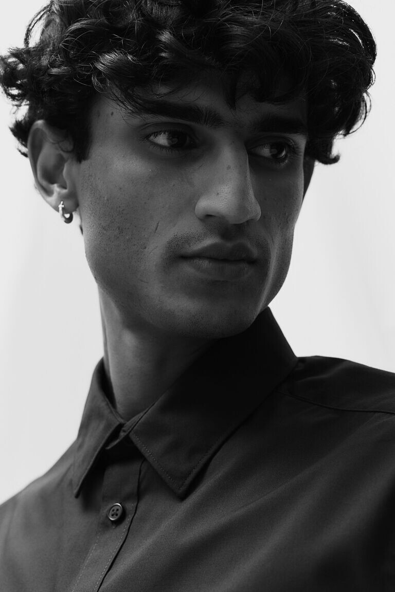 Рубашка slim fit, которую легко гладить H&M, черный
Рубашка slim fit, которую легко гладить H&M, черный