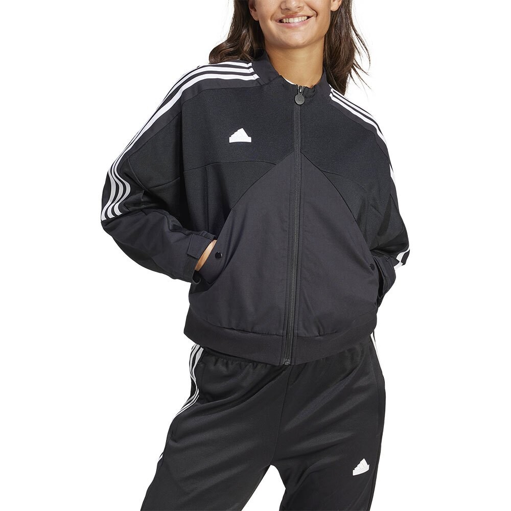 Куртка adidas Tiro, черный 
Куртка adidas Tiro, черный