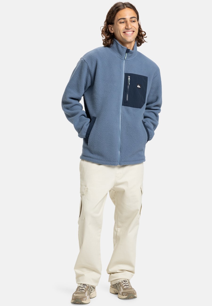 Флисовая куртка Quiksilver CLEAN COAST, China Blue/Blue
Флисовая куртка Quiksilver CLEAN COAST, China Blue/Blue