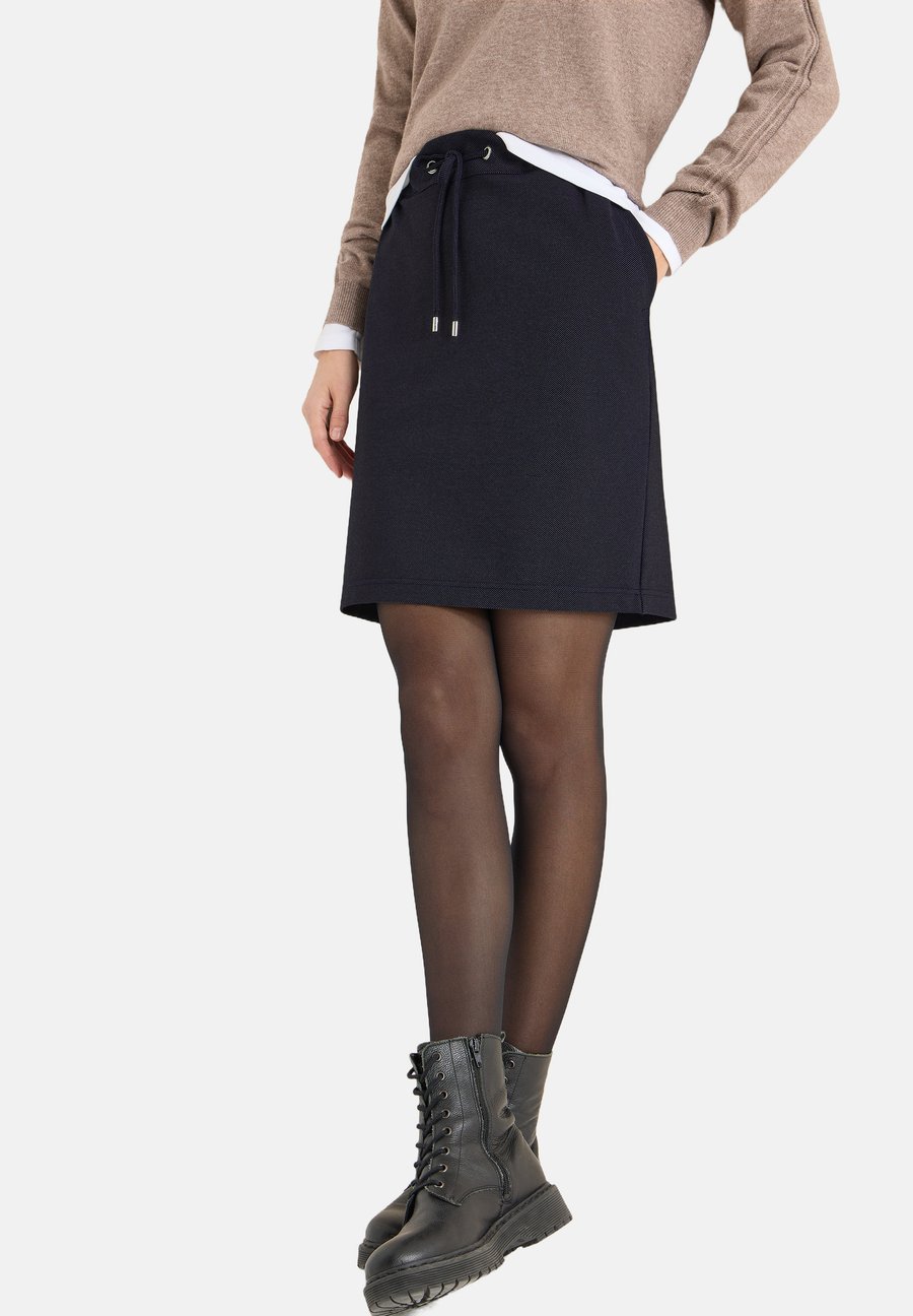 Юбка Cecil TWO-TONE JOGG, Blau/Teal
Юбка Cecil TWO-TONE JOGG, Blau/Teal