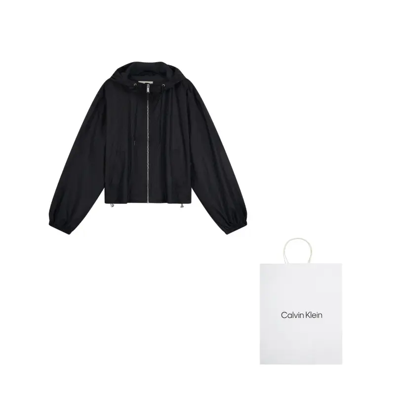 Короткое пальто женское Calvin Klein, черный
Короткое пальто женское Calvin Klein, черный