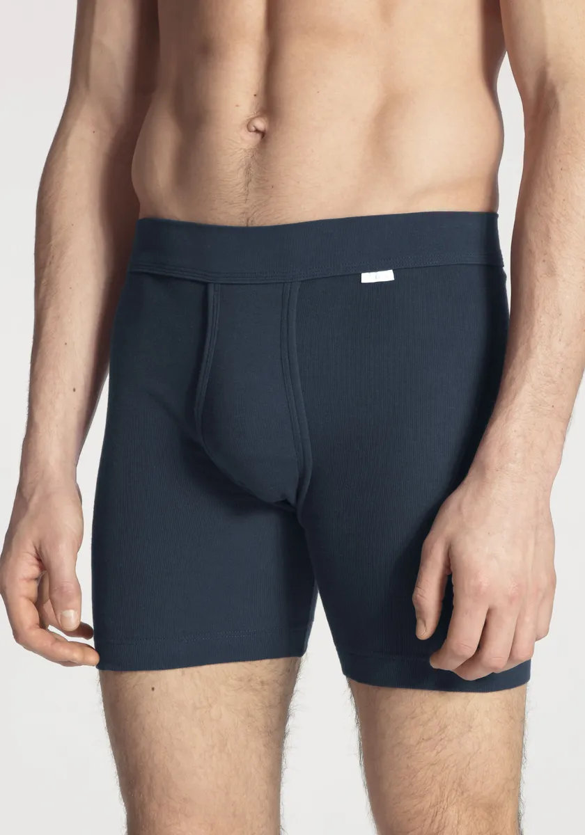 Боксерские шорты CALIDA "Хлопок 1:1", плавки, трусы, мужское нижнее белье с мягким поясом и ширинкой, цвет Admiral
Боксерские шорты CALIDA "Хлопок 1:1", плавки, трусы, мужское нижнее белье с мягким поясом и ширинкой, цвет Admiral