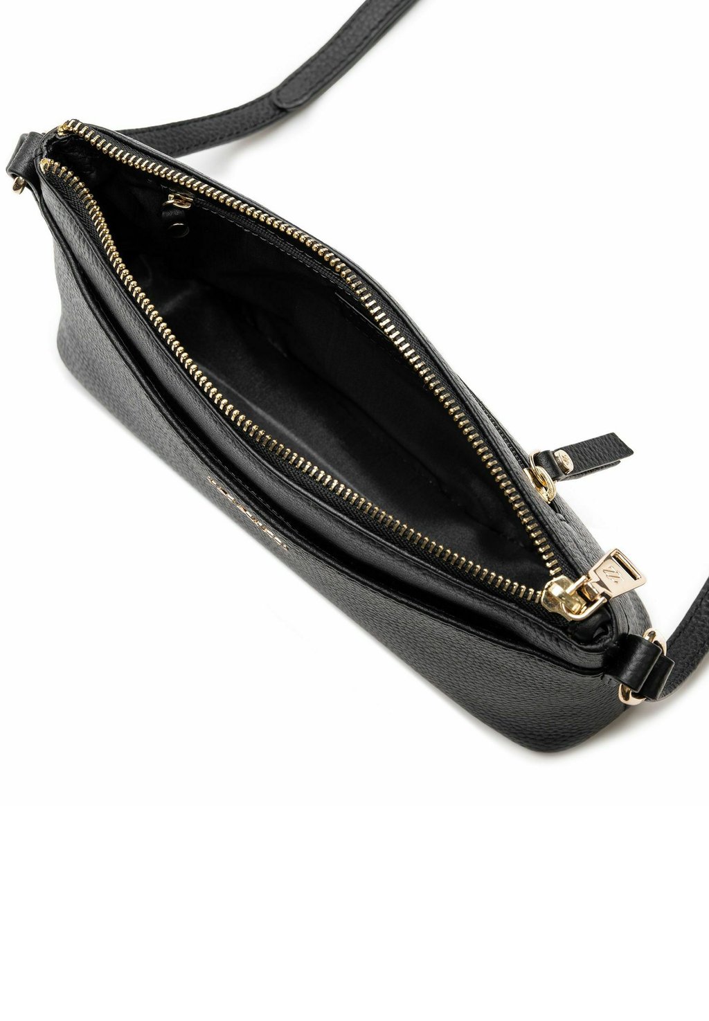 Сумка через плечо BOLOGNA 24 CM Lazarotti, черный
Сумка через плечо BOLOGNA 24 CM Lazarotti, черный