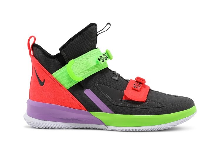 Кроссовки Nike LeBron Soldier 13 'Thunder Grey', серый
Кроссовки Nike LeBron Soldier 13 'Thunder Grey', серый