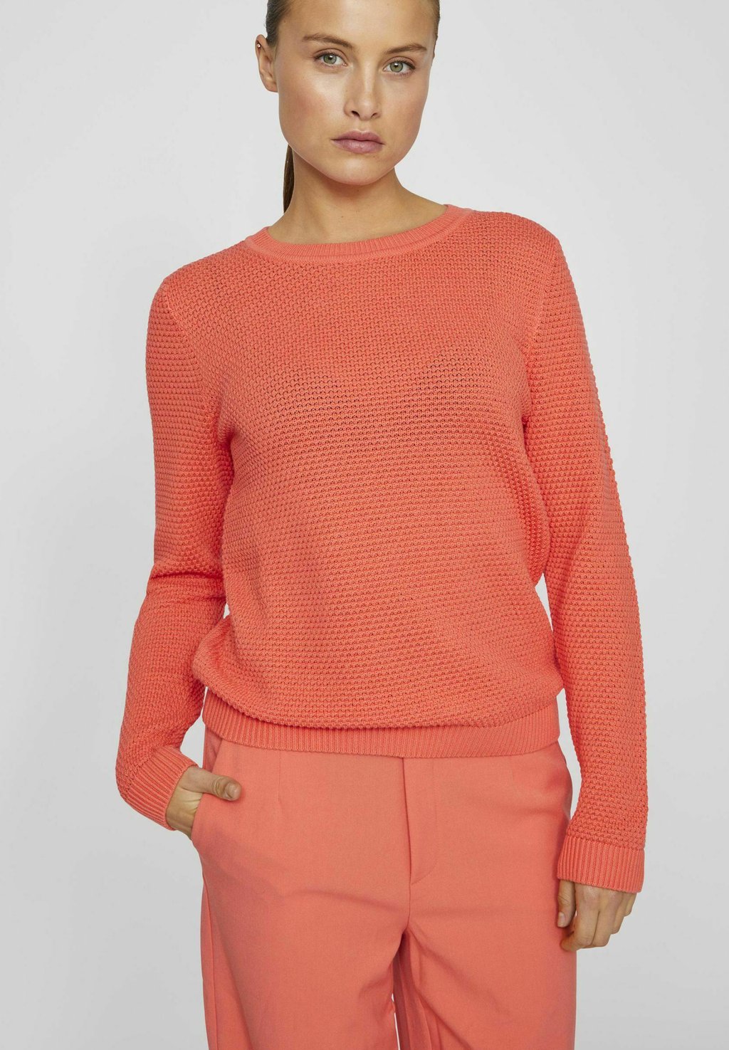 Джемпер DALO O-NECK NOOS VILA, оранжевый
Джемпер DALO O-NECK NOOS VILA, оранжевый