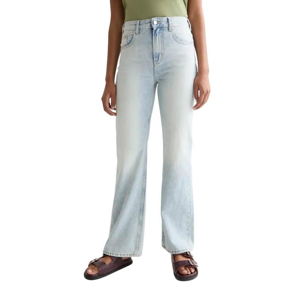 Джинсы Scotch & Soda The Glow Bootcut, синий
Джинсы Scotch & Soda The Glow Bootcut, синий