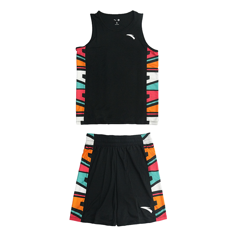 ANTA Костюм баскетбольный мужской Basic Black
ANTA Костюм баскетбольный мужской Basic Black