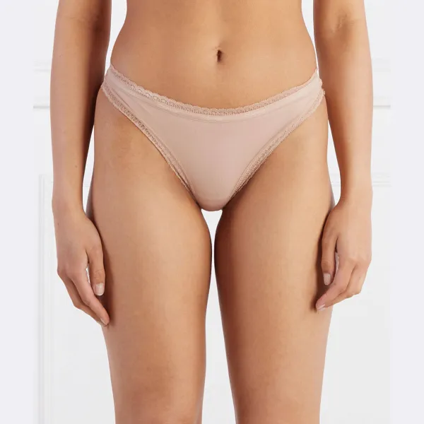 Нижнее белье Calvin Klein, бежевый
Нижнее белье Calvin Klein, бежевый