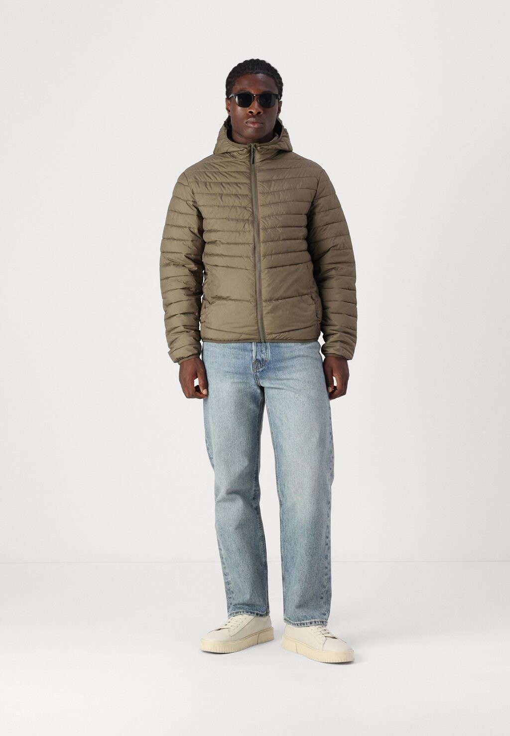 Легкая куртка JJESTATE Jack & Jones, зеленый
Легкая куртка JJESTATE Jack & Jones, зеленый