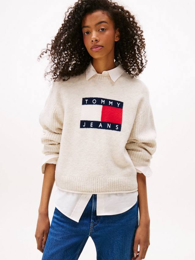 Джемпер Tommy Jeans с флаговым логотипом Relaxed Fit Tommy Hilfiger, Ancient White
Джемпер Tommy Jeans с флаговым логотипом Relaxed Fit Tommy Hilfiger, Ancient White