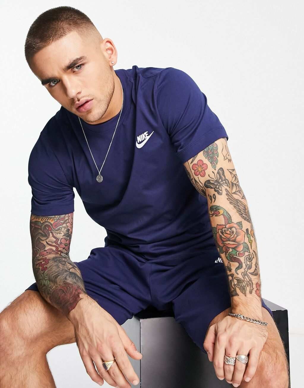 Темно-синяя футболка Nike Club, Синий, Темно-синяя футболка Nike Club
Темно-синяя футболка Nike Club, Синий, Темно-синяя футболка Nike Club