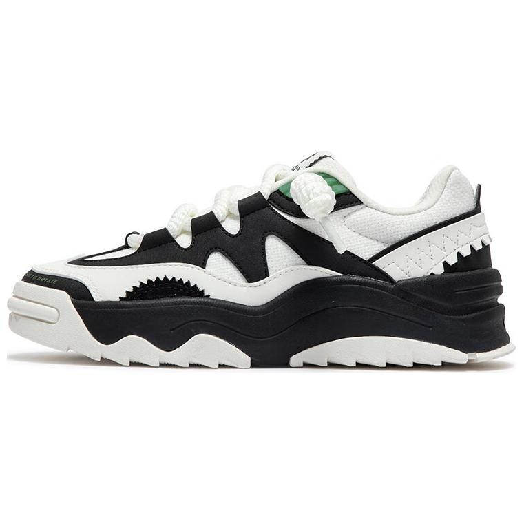 Кеды, скейтборд обувь женская низкая белый/черный 361°
Кеды, скейтборд обувь женская низкая белый/черный 361°