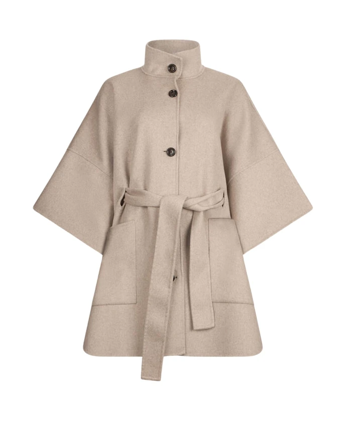 Черное пальто с высоким воротником и рукавами 3/4 Liu Jo, бежевый
Черное пальто с высоким воротником и рукавами 3/4 Liu Jo, бежевый