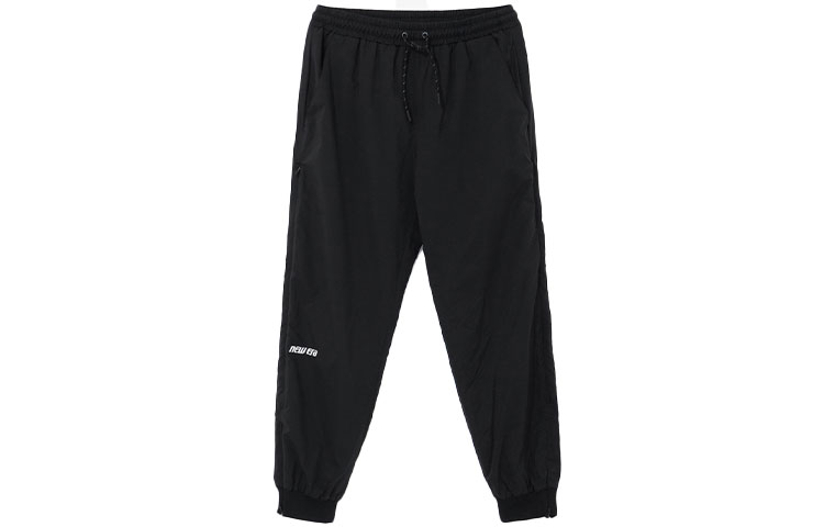 New Era Брюки повседневные мужские черные SS22
New Era Брюки повседневные мужские черные SS22