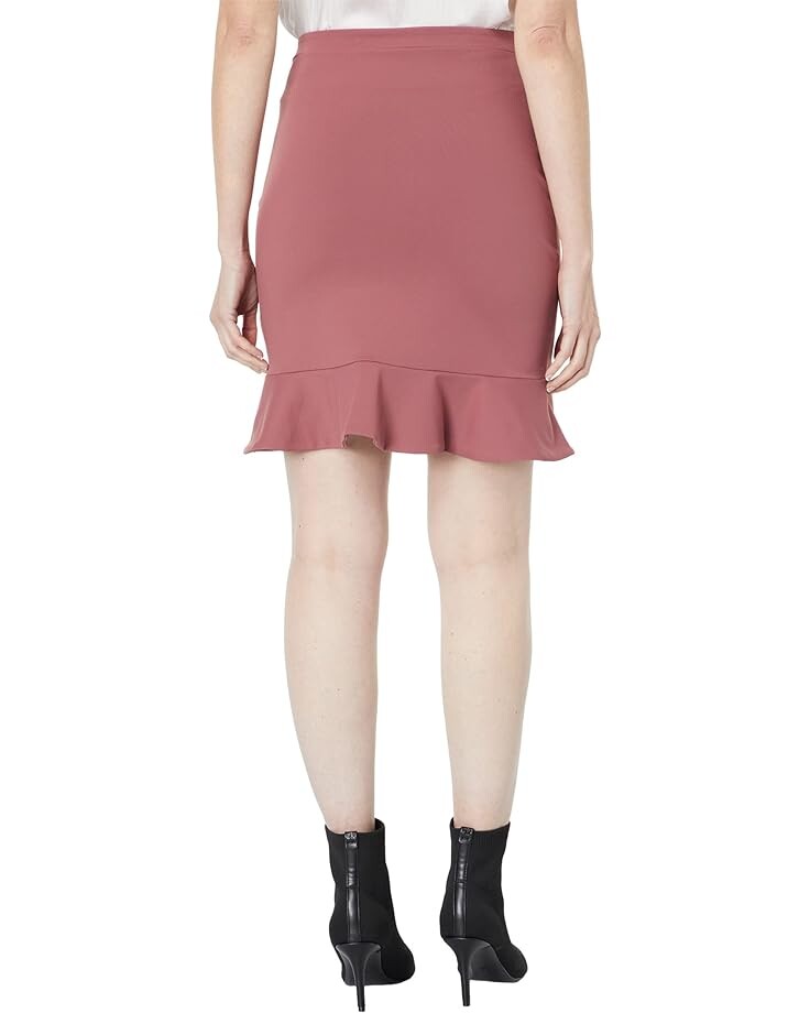 Юбка Susana Monaco Ruffle Bottom Skirt, цвет Lip Gloss
Юбка Susana Monaco Ruffle Bottom Skirt, цвет Lip Gloss