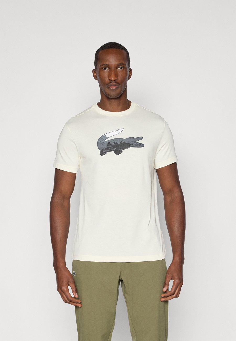 Футболка Lacoste Sport LANDSCAPE, Lapland/Off-White, Белый, Футболка Lacoste Sport LANDSCAPE, Lapland/Off-White
Футболка Lacoste Sport LANDSCAPE, Lapland/Off-White, Белый, Футболка Lacoste Sport LANDSCAPE, Lapland/Off-White