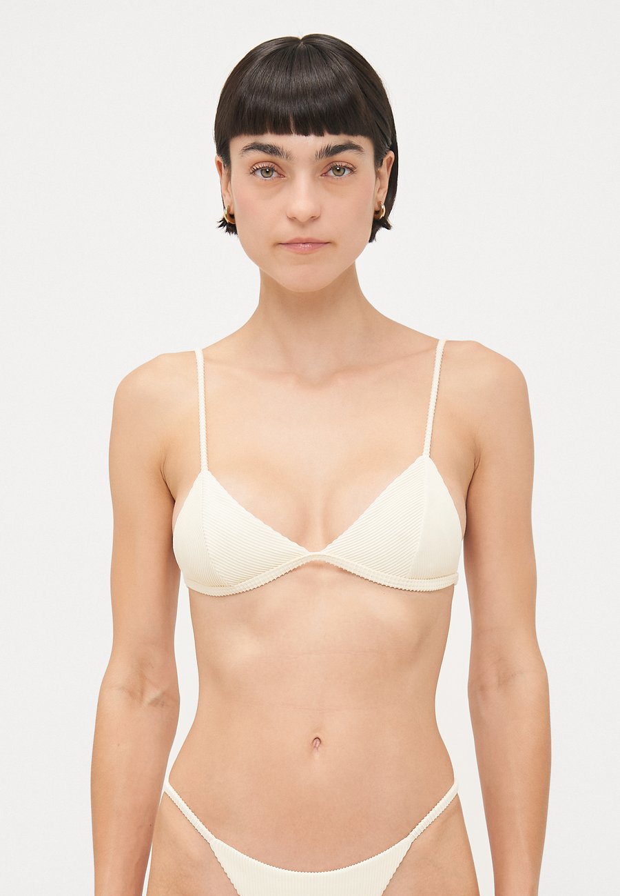 Топ бикини Haight SLICE OLIVIA, White Clay/Off-White, Белый, Топ бикини Haight SLICE OLIVIA, White Clay/Off-White
Топ бикини Haight SLICE OLIVIA, White Clay/Off-White, Белый, Топ бикини Haight SLICE OLIVIA, White Clay/Off-White