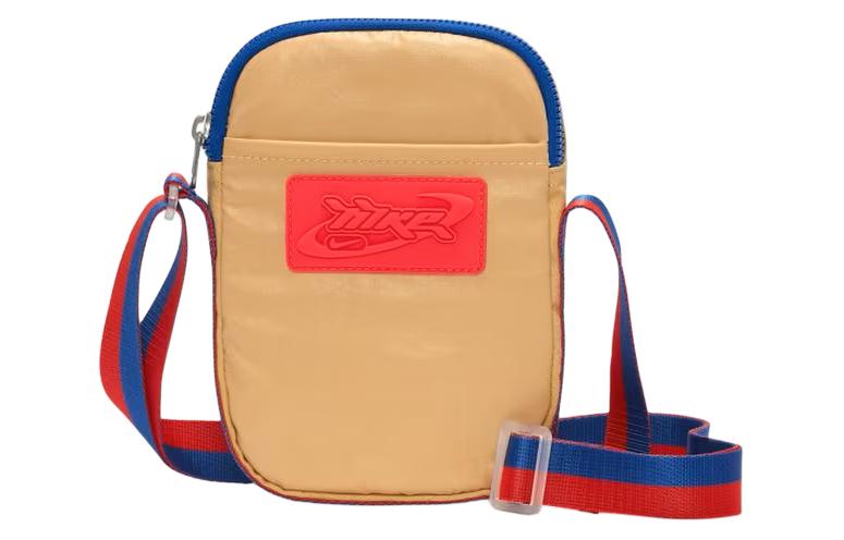 Наследие Тканевая Сумка Через Плечо Женская Celestial Gold/Celestial Gold/Bright Dark Red Nike
Наследие Тканевая Сумка Через Плечо Женская Celestial Gold/Celestial Gold/Bright Dark Red Nike